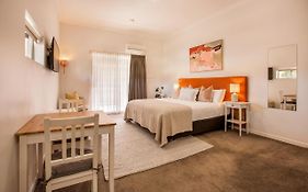 Lana Studio - Central Base For South West Adventures